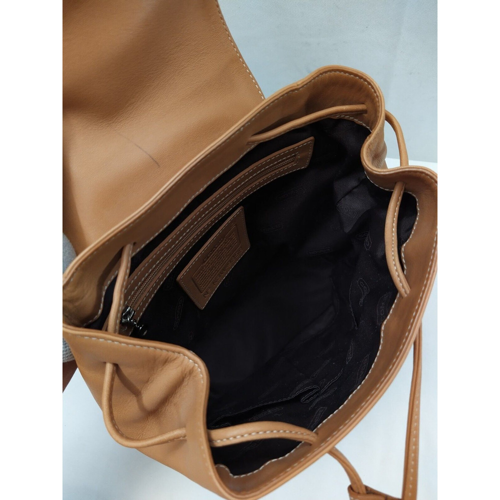 Coach Brown Tan Leather Drawstring Buckle Flap Closure Backpack - Vintage - Picture 10 of 16